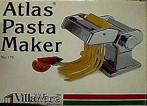 Atlas Pasta Maker 1.JPG (33521 bytes)