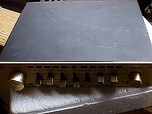 150 Watt Graphic Equalizer Amp SQ-150G a.JPG (31186 bytes)