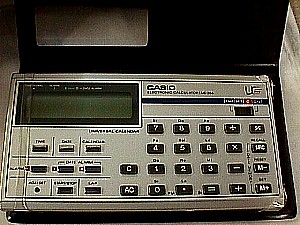 Casio UC-365 Universal Calendar & Calculator a.JPG (33507 bytes)