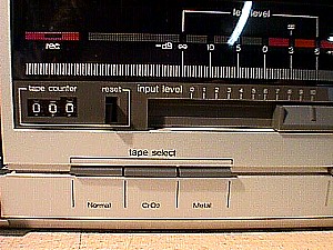 Panasonic 636 Stereo Cassette Recording Deck b.JPG (35423 bytes)