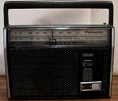 Panasonic RF 537 3.JPG (53599 bytes)