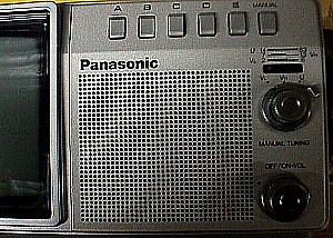 Panasonic TR-4030P TV.JPG (39593 bytes)