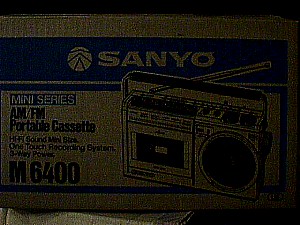 Sanyo M 6400 AM-FM Portable Cassette Player.JPG (28077 bytes)