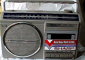 Sharp GF 1740 AM-FM Cassette Player.JPG (40129 bytes)