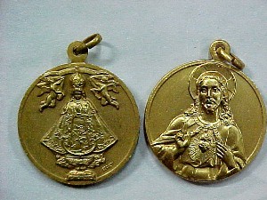 Medallions 1l.JPG (30431 bytes)