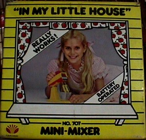 In my little house mini mixer.JPG (36330 bytes)