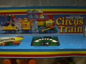 Magic Clown Train b.JPG (23586 bytes)