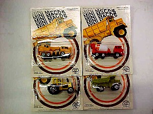 Mini Macks Construction Truck 4 Pack.JPG (35049 bytes)