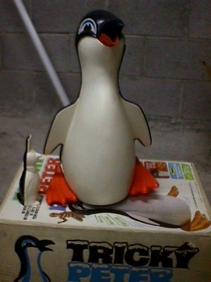 Tricky Peter Penguin 2.JPG (30070 bytes)