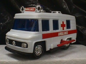 Windup Ambulance b.JPG (20092 bytes)