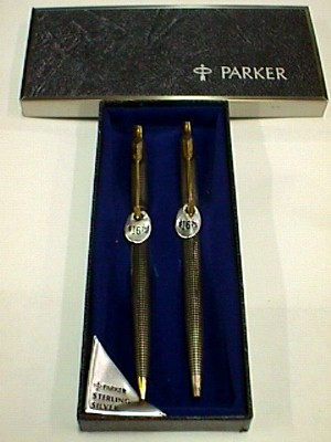 Parker Stainless Silver.JPG (30642 bytes)